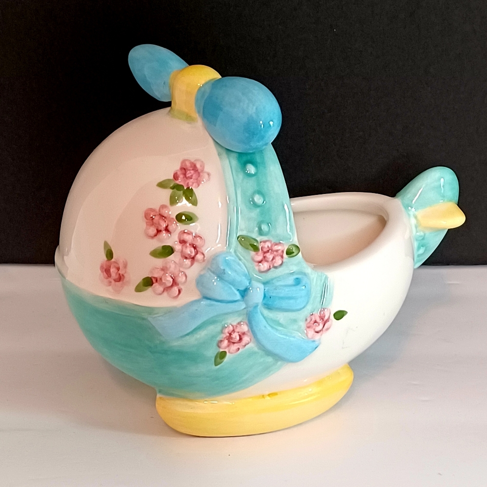 VINTAGE INARCO NURSERY HELICOPTER BASSINET PLANTER